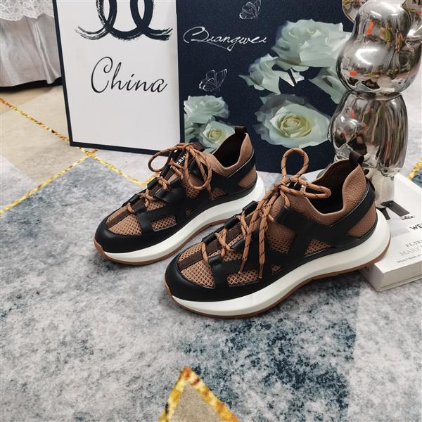 2025112815400436 330